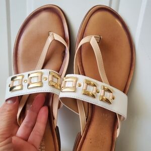 Italian ShoeMakers Leather Sandals Size 9